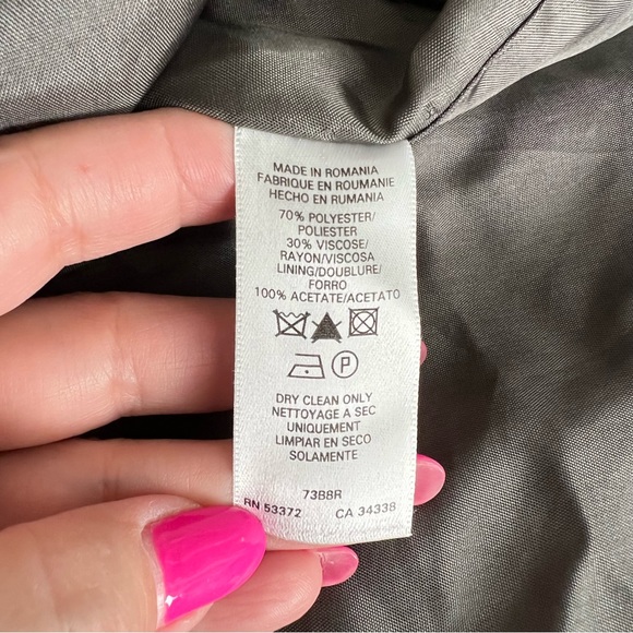 French Connection flanel plaid miniskirt w. pockets, lined, button front,4(XS) - Picture 9 of 10